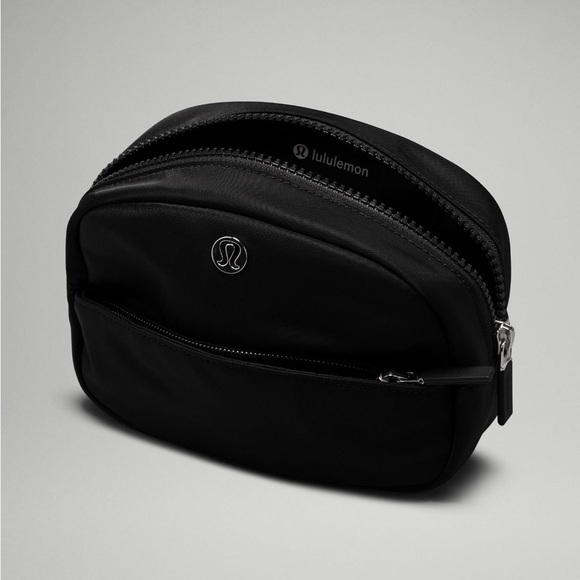 Lululemon city essentials pouch mini - Picture 3 of 4